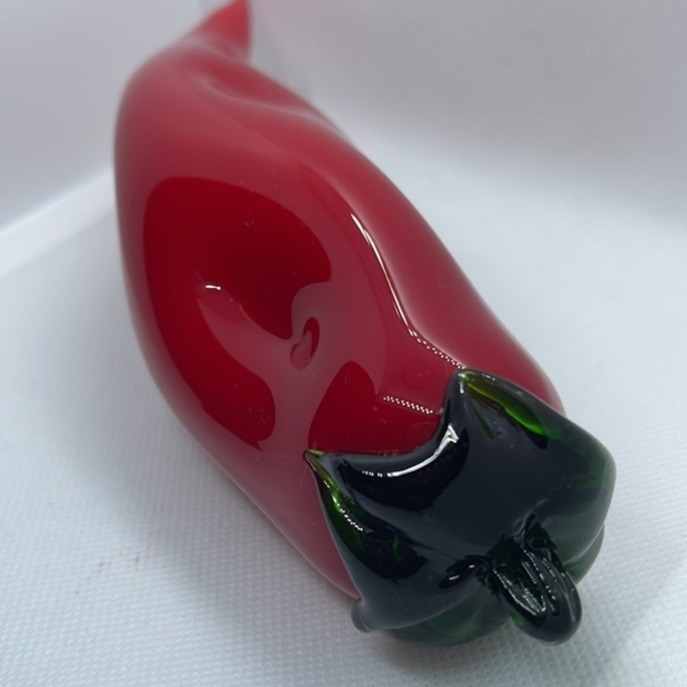 Glass Red Pepper - Picture 5 of 14